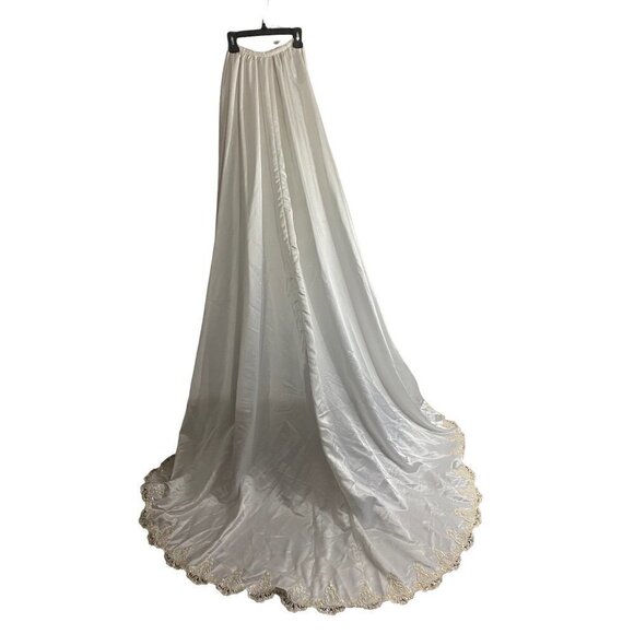 Vintage 90's Demetrios Beaded Puff Sleeve Wedding Dress W/Detachable Train - 0 - Picture 15 of 16